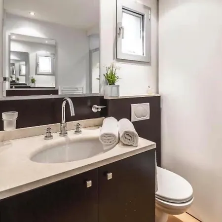 Porto-vecchio Cala Sultana Baie Santa Giulia 1 4-5 Personnes Appartement *