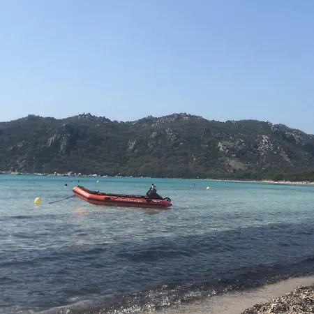 Porto-vecchio Cala Sultana Baie Santa Giulia 1 4-5 Personnes Porto-Vecchio (Corsica)